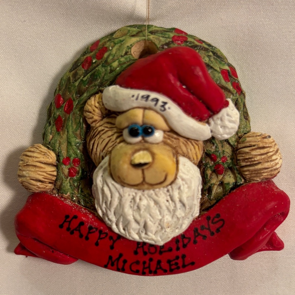 VINTAGE! 1993 IMITATING LIFE BY SHEILA PHILLIP HOLIDAY CHRISTMAS TREE ORNAMENT